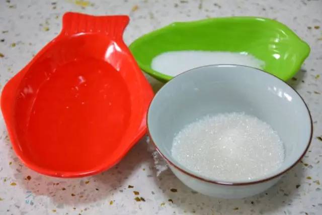 壽司醋，正卷紫菜壽司，反卷辣醬壽司的做法來啦!